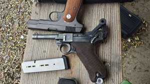 Какой пистолет мощнее, Кольт M1911 или Парабеллум P08?