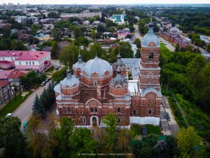 Какова история города Коврова? Сколько жителей проживает на данный момент?