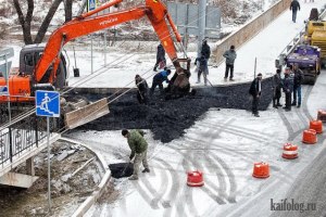 Почему в городах асфальт кладут ниже газонов?