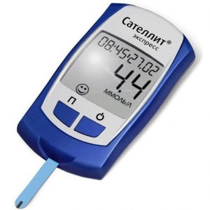 Какой глюкометр требует минимального объема крови? Сколько примерно стоит?