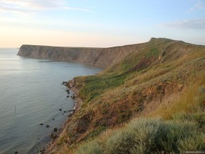 Какой самый скверный городишко из приморских городов по мнению Печорина?