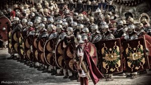 Почему римские легионеры не носили штаны?
