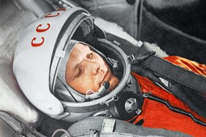 Какой полет в 1968 году впервые в истории космонавтики совершила черепаха?